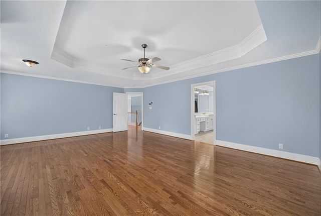 562 Grassmeade Way, Snellville, GA 30078