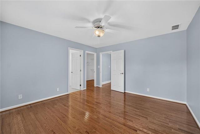 562 Grassmeade Way, Snellville, GA 30078