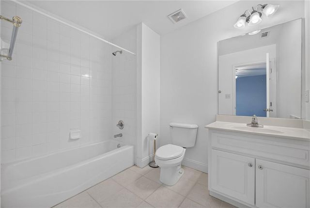 562 Grassmeade Way, Snellville, GA 30078