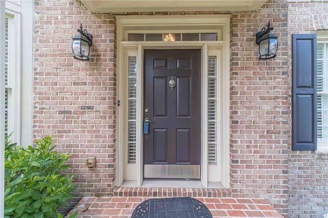 562 Grassmeade Way, Snellville, GA 30078
