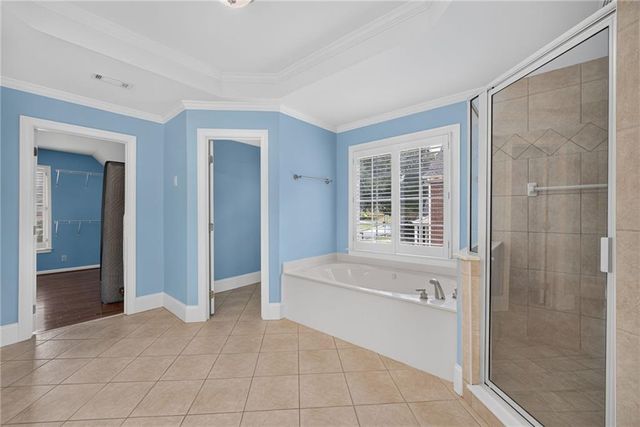562 Grassmeade Way, Snellville, GA 30078