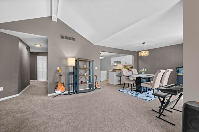 48713 Chelmsford Court, New Baltimore, MI 48047