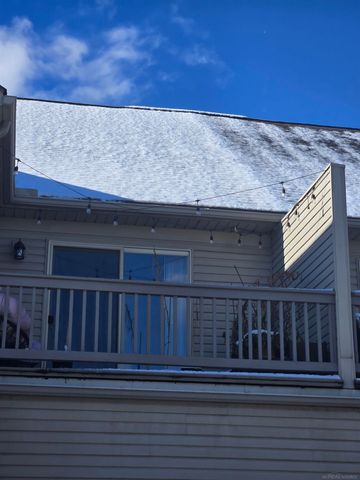 48713 Chelmsford Court, New Baltimore, MI 48047