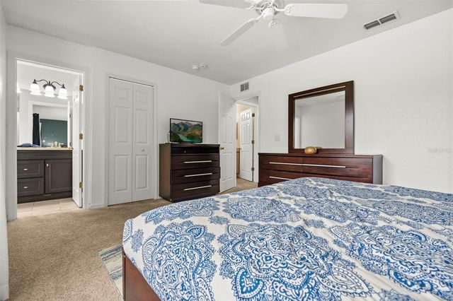 550 CALABRIA AVENUE, Davenport, FL 33897