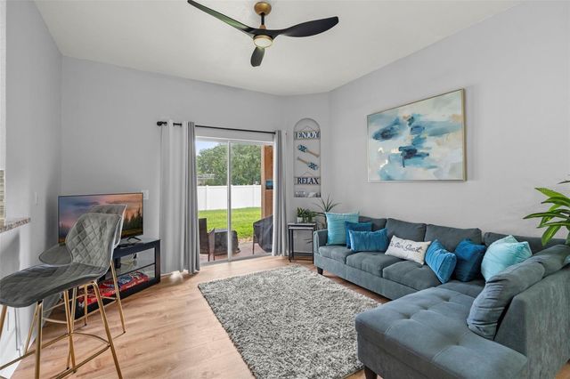 550 CALABRIA AVENUE, Davenport, FL 33897