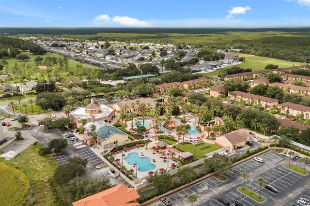 550 CALABRIA AVENUE, Davenport, FL 33897