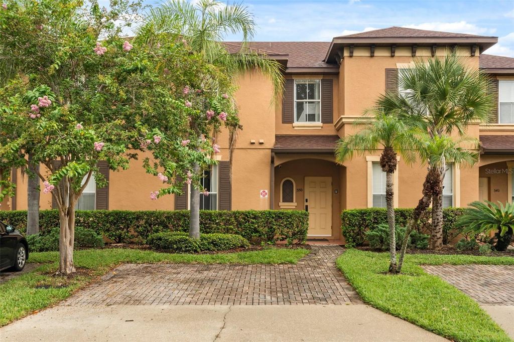 550 CALABRIA AVENUE, Davenport, FL 33897