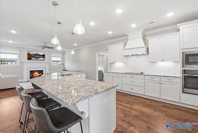 105 Ellis Ridge Drive, Meridianville, AL 35759
