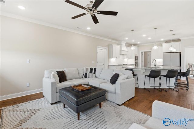 105 Ellis Ridge Drive, Meridianville, AL 35759