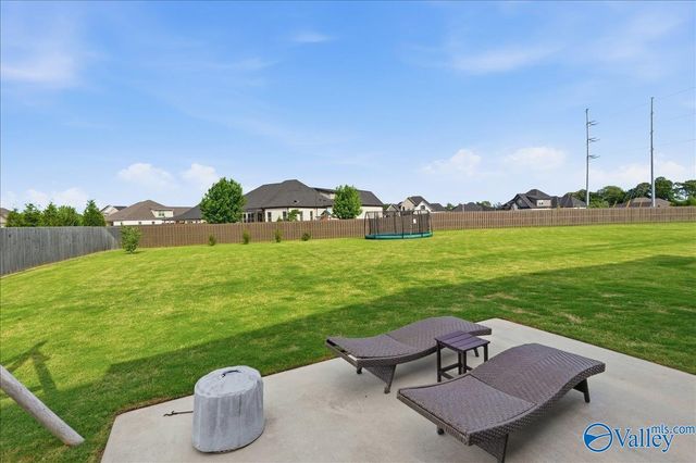 105 Ellis Ridge Drive, Meridianville, AL 35759