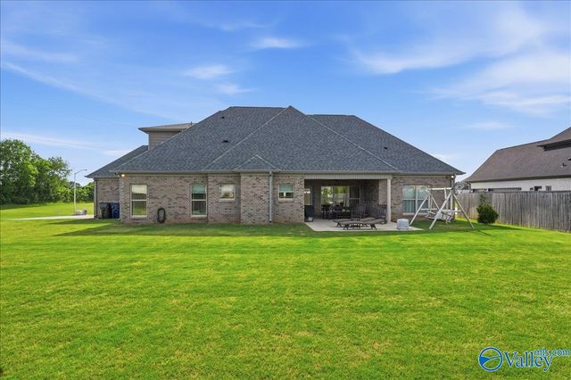 105 Ellis Ridge Drive, Meridianville, AL 35759