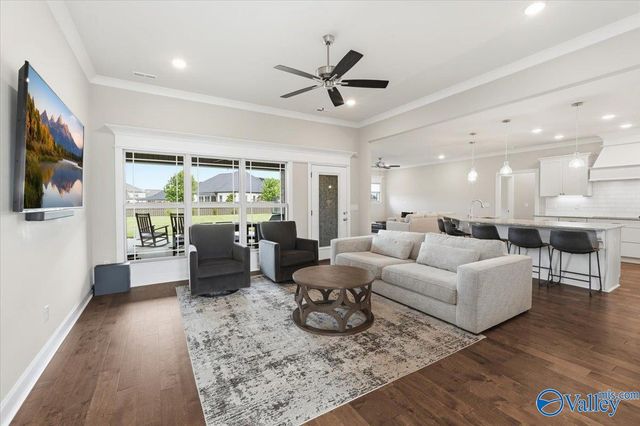 105 Ellis Ridge Drive, Meridianville, AL 35759