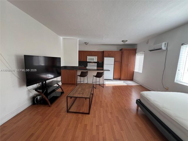 7920 Harding Ave 9, Miami Beach, FL 33141