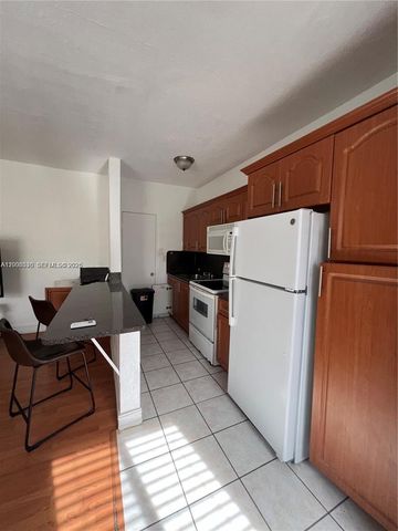 7920 Harding Ave 9, Miami Beach, FL 33141