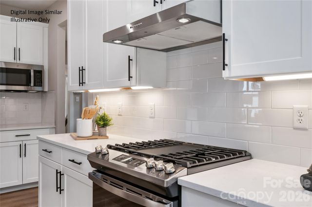 1016 Rylan Way, Charlotte, NC 28216