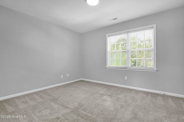 422 Caldwell Loop, Jacksonville, NC 28546