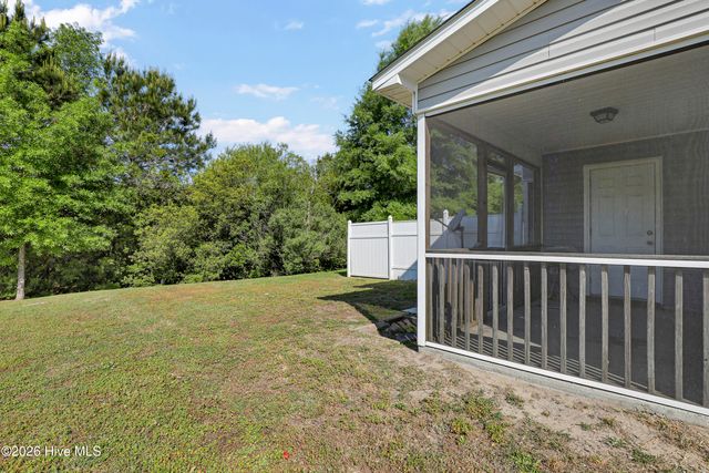 422 Caldwell Loop, Jacksonville, NC 28546