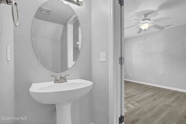 422 Caldwell Loop, Jacksonville, NC 28546