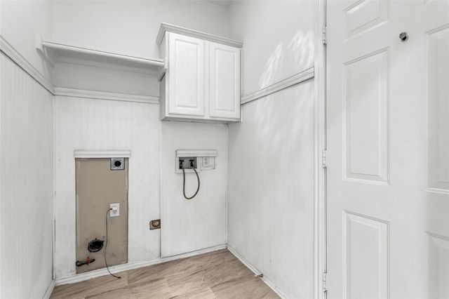 6902 Amesbury Lane, Rowlett, TX 75089