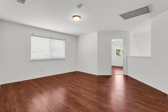 6902 Amesbury Lane, Rowlett, TX 75089