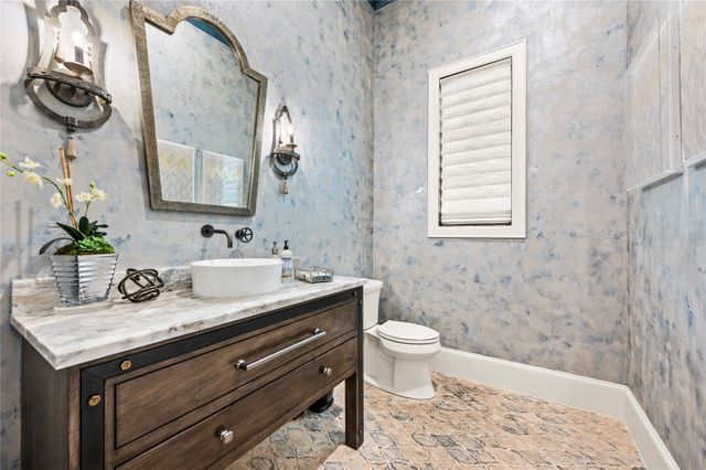1112 Lake Carillon Lane, Southlake, TX 76092