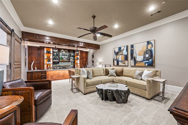 1112 Lake Carillon Lane, Southlake, TX 76092