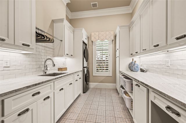 1112 Lake Carillon Lane, Southlake, TX 76092