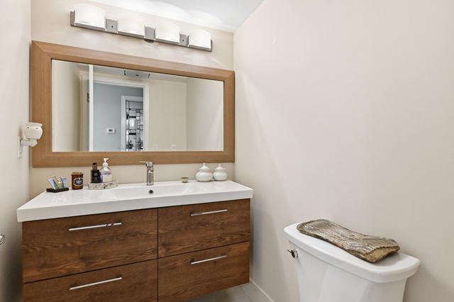 18 Northwick Court, Ann Arbor, MI 48105