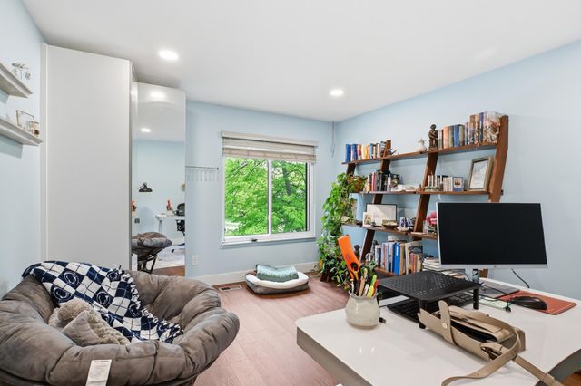 18 Northwick Court, Ann Arbor, MI 48105
