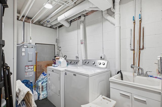 18 Northwick Court, Ann Arbor, MI 48105
