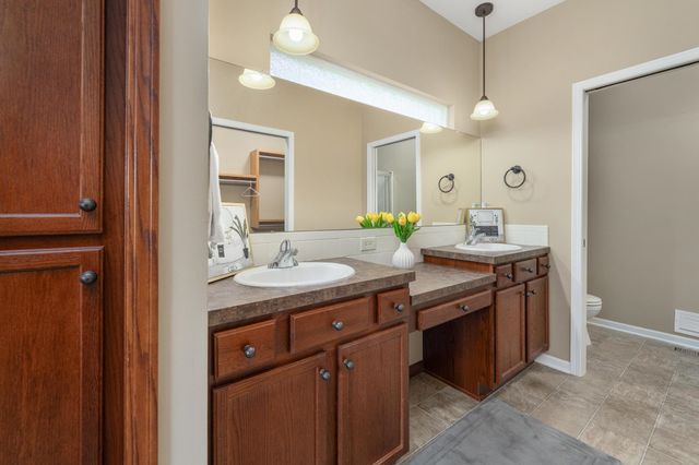 3730 N Ridge Port Ct., Wichita, KS 67205