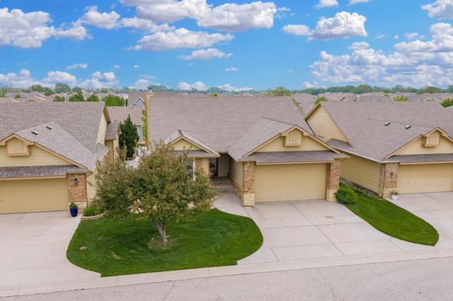 3730 N Ridge Port Ct., Wichita, KS 67205