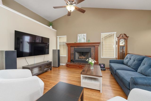 3730 N Ridge Port Ct., Wichita, KS 67205