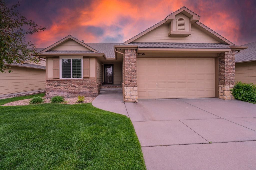 3730 N Ridge Port Ct., Wichita, KS 67205