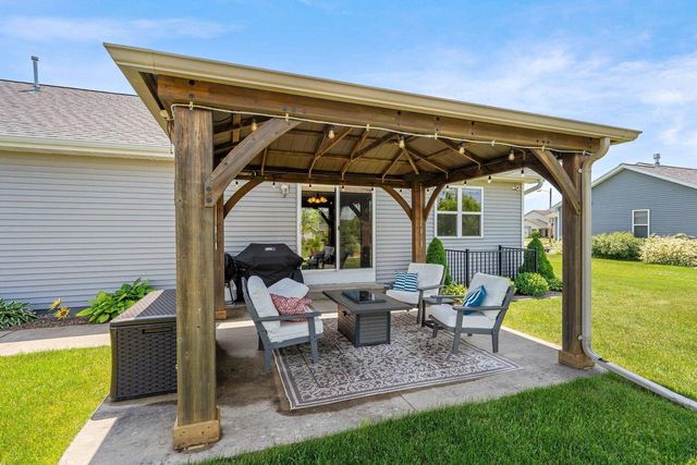 567 FAIR STREET, Wrightstown, WI 54180