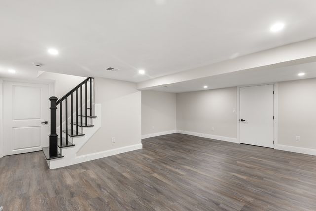 9 Essex Road, Sharon, MA 02067