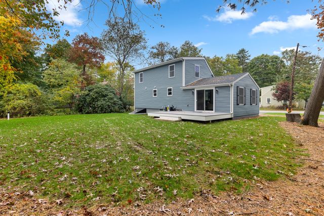 9 Essex Road, Sharon, MA 02067