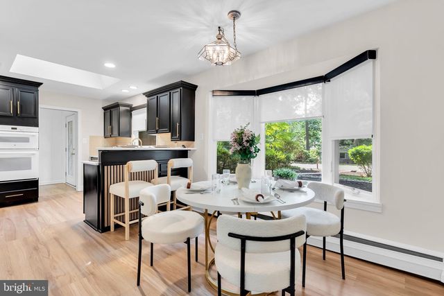 12 INDIAN KING DR, Cherry Hill, NJ 08003