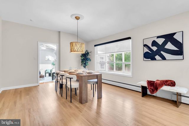 12 INDIAN KING DR, Cherry Hill, NJ 08003