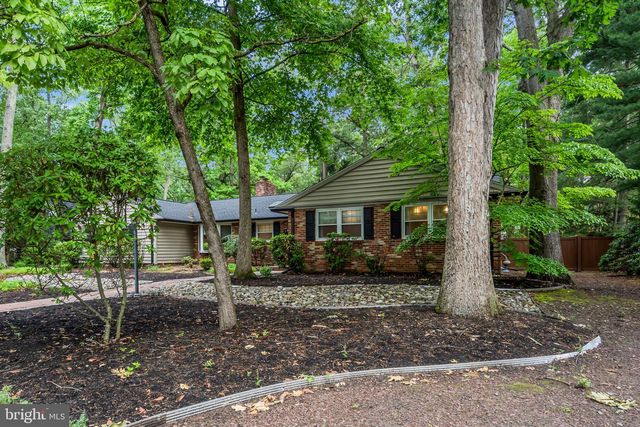 12 INDIAN KING DR, Cherry Hill, NJ 08003