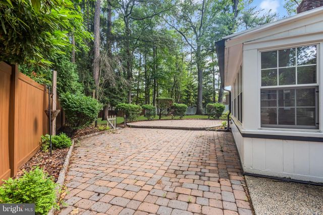 12 INDIAN KING DR, Cherry Hill, NJ 08003