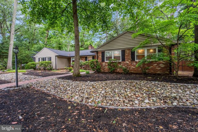 12 INDIAN KING DR, Cherry Hill, NJ 08003