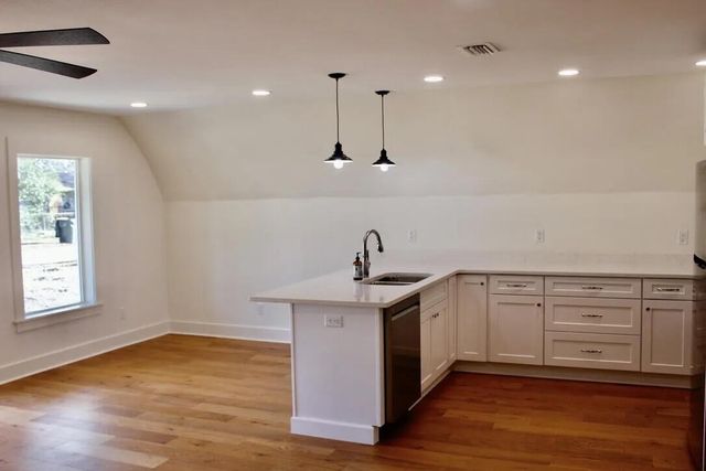 54 Davis Street, Defuniak Springs, FL 32435