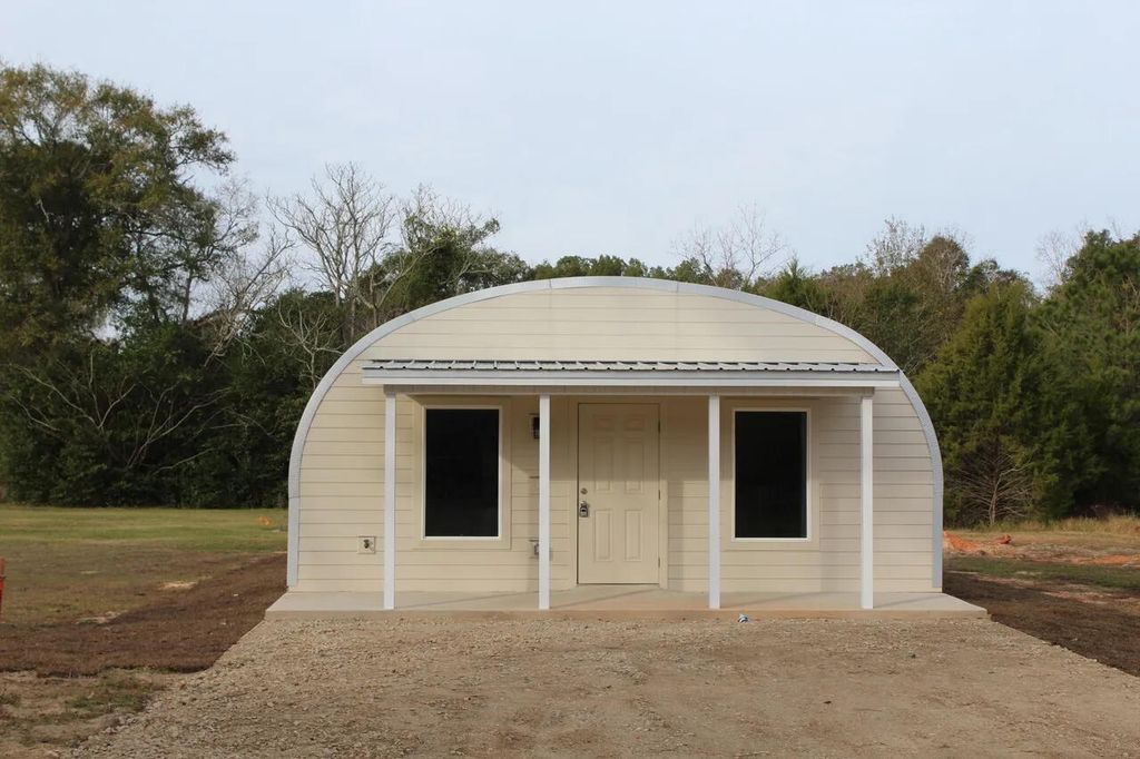 54 Davis Street, Defuniak Springs, FL 32435