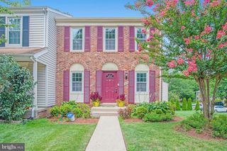 12900 LOCKLEVEN LN, Woodbridge, VA 22192