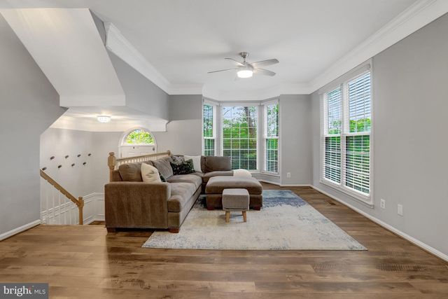 6043 RIDDLE WALK, Alexandria, VA 22312