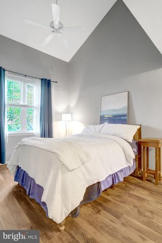 6043 RIDDLE WALK, Alexandria, VA 22312