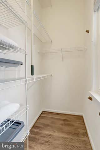 6043 RIDDLE WALK, Alexandria, VA 22312