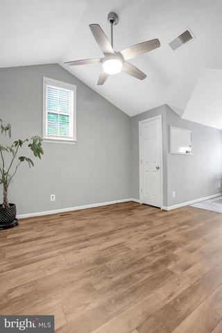 6043 RIDDLE WALK, Alexandria, VA 22312