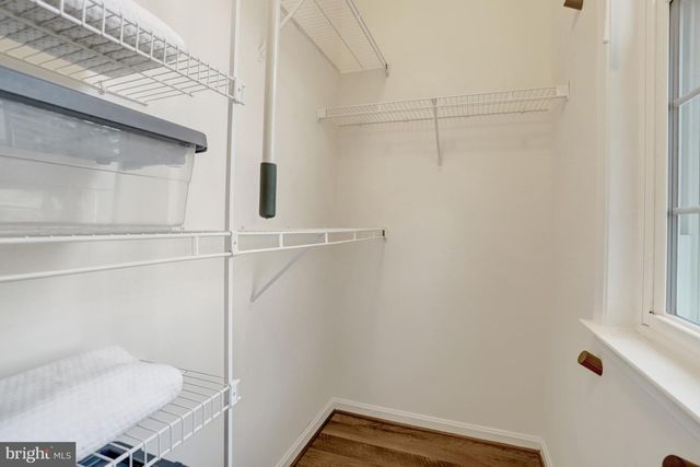 6043 RIDDLE WALK, Alexandria, VA 22312